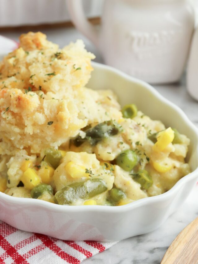 RED LOBSTER BISCUIT CHICKEN POT PIE STORY Easy Everyday Recipes